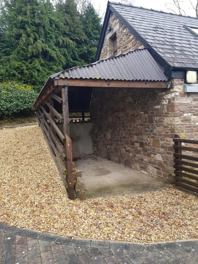 The Loft Apartment Abergavenny Buitenkant foto